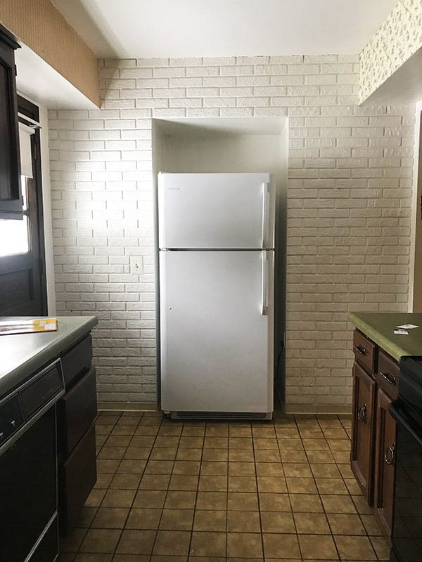 perfect-space-for-a-fridge-in-the-70's-richfield-minnesota