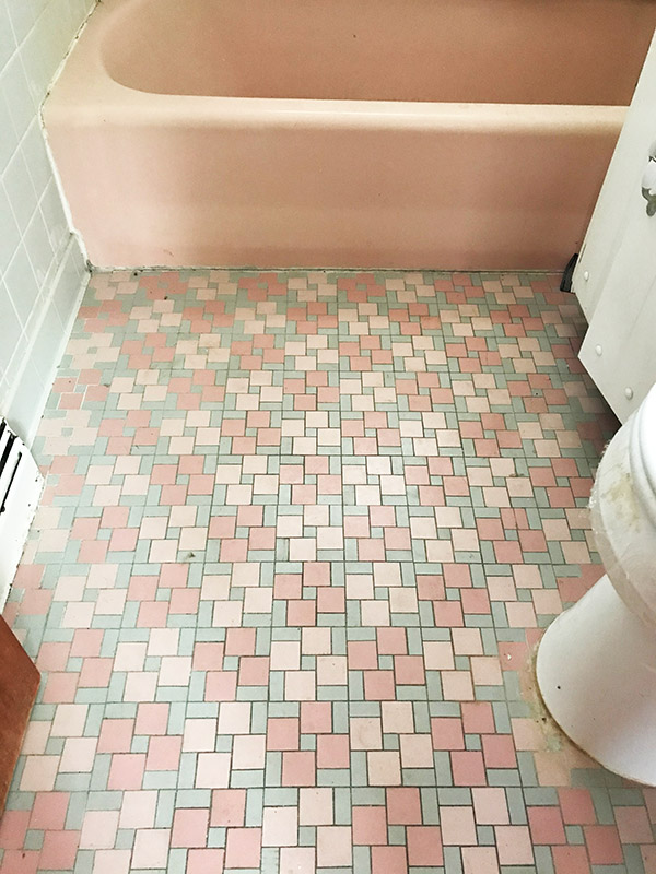 pink-bathroom-tile-and-tub-minneapolis-mn